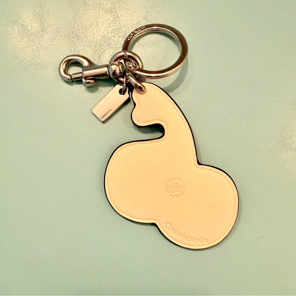 NWOT Coachtopia Cherry Embossed Leather Keychain - Picture 2 of 2